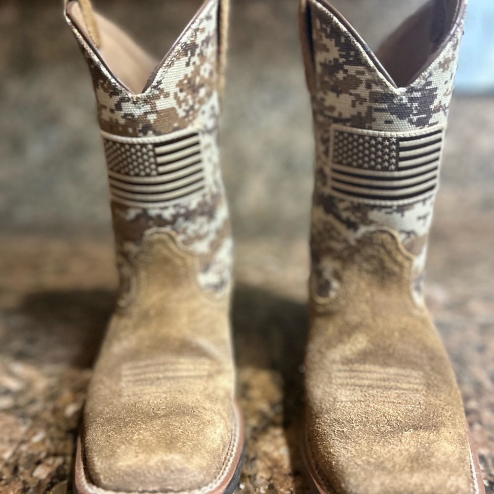 Ariat Tan Camo Women's Boots